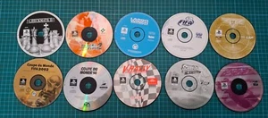 Lot de 10 cds jeux sony playstation 1 non testés rayés 8 - Picture 1 of 2