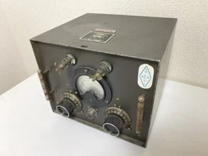 Były japoński pojazd wojskowy Radio Typ 147 Nadajnik Toyo Tsushinki YT-87B JP - Zdjęcie 1 z 7