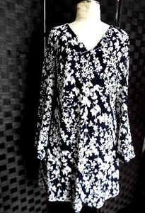 Karl Lagerfeld Women Black White Floral Sheer Dress Long Bell Sleeve Size M - Picture 1 of 6