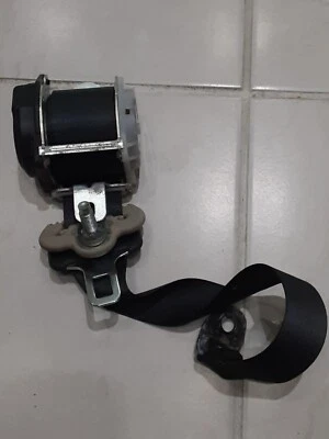 2014-2018 NISSAN VERSA NOTE REAR RIGHT PASSENGER SIDE SEAT BELT OEM 2458067-AC* - Image 1 of 4