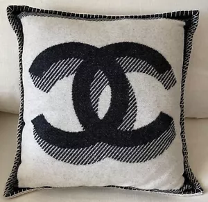 BNWT Authentic Chanel Classic Large CC Wool Cashmere Square Pillow - Picture 1 of 8