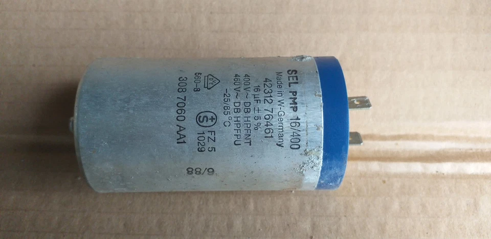 Desmontado con Bosch WMV 3410/01, condensador Bosch 3087060AA1 16uF Foto 1 de 1