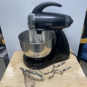 Sunbeam Mixmaster # 2351 Heritage Series Mixer da appoggio nero con ciotola e battitori - Foto 1 di 10