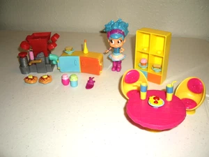 T31 Netflix Luna Petunia Fabulosa Café Juego COMPLETO 3" Muñeca Cirque De Soleil - Imagen 1 de 12