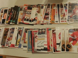 Steve Yzerman hockey cards-base U PICK