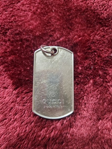 Ciondolo Etichetta Cane Gucci Argento Sterling 925