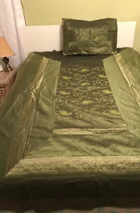 Olive Green bedspread With Pillow Cover - Picture 1 of 5