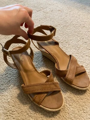 Nicole Brown Strappy Sandals Heels Women's Size 9 - Imagem 1 de 3