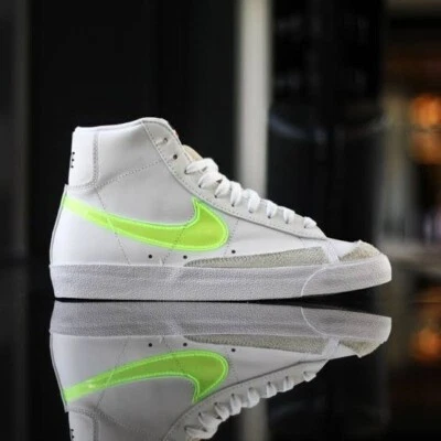 Nike blazer Mid 77 white women’s US 6 Brand new DJ3050 100 - image 1 of 4