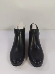 Trotters Women's Major Ankle Bootie, Black, 10 Narrow - Picture 1 of 5