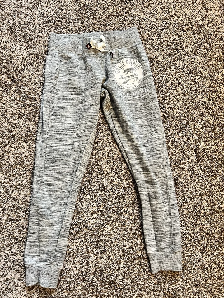 Girls Reflex Sweatpant Joggers Size Medium 9/10 - Image 1 of 1