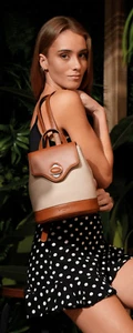 Mochila Mujer Mimi Beige Camomila 10999 Bolsa Moda Primavera Verano 2025 - Imagen 1 de 7