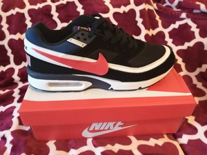 Der Nike Air Max BW kommt im City Pack - Sneakerjagers