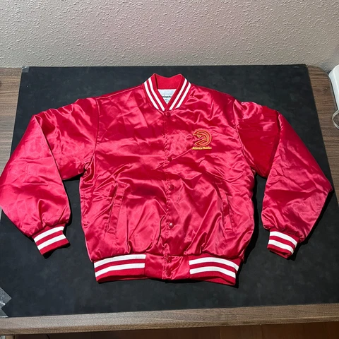 Vintage Atlanta Hawks Satin jacket NBA basketball 1980s Swingster USA Made Adult Cover