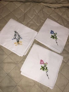 Small White Hankies with Embroidered Flowers ~ 10" X 10.5" ~ Lot of 3 - Picture 1 of 5