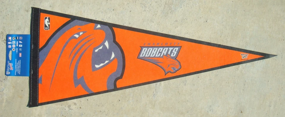 CHARLOTTE BOBCATS -NBA -LARGE LOGO -ORIGINAL VINTAGE PENNANT (CHARLOTTE HORNETS) - Image 1 of 1