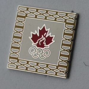 NOC rare Canada Olympic team Canada  Authentic 2010 Vancouver Olympic badge Pin - Picture 1 of 2