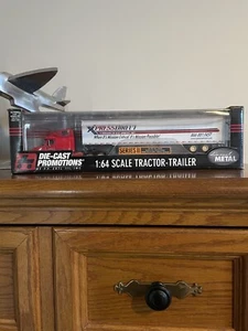 DCP 1/64 Xpress Direct Freightliner Tractor/Trailer Perfect! New - Picture 1 of 11
