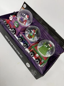 Neu 2024 Musical Leuchtzug Nightmare Before Christmas 3 Schnee Wasserkugeln - Bild 1 von 11