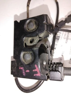 Bloqueo inferior lateral conductor/pasajero 2002-2008 para 750 760 8-240-599 OEM Foto 1 de 4