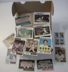 1974 TOPPS BASEBALL CARD LOTTO STARTER SET "335" DIVERSI GIOCATORI PIÙ VG -EX - Foto 1 di 8