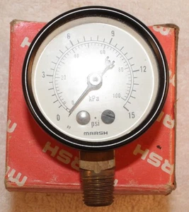 MARSH INSTRUMENT COMPANY GAUGE J1640 2.0 1/4BM 15/KPA DP 596 - Picture 1 of 3