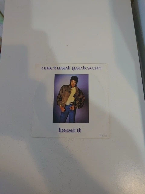MICHAEL JACKSON - BEAT IT 12" TA 3258 EPIC 1983 VG/VG SINGLE Foto 1 de 3