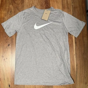 Nike Boys Dri-FIT Swoosh T-Shirt Short Sleeve Gray Size XL NWT - Picture 1 of 4