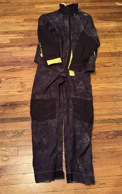 HUK 钓鱼男式整体围兜裤夹克 Kryptek 套装 XXL — 第 1/4 张图片