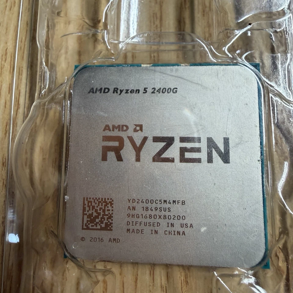 AMD Ryzen 5 2400G Desktop CPU - TESTED - Image 1 of 1