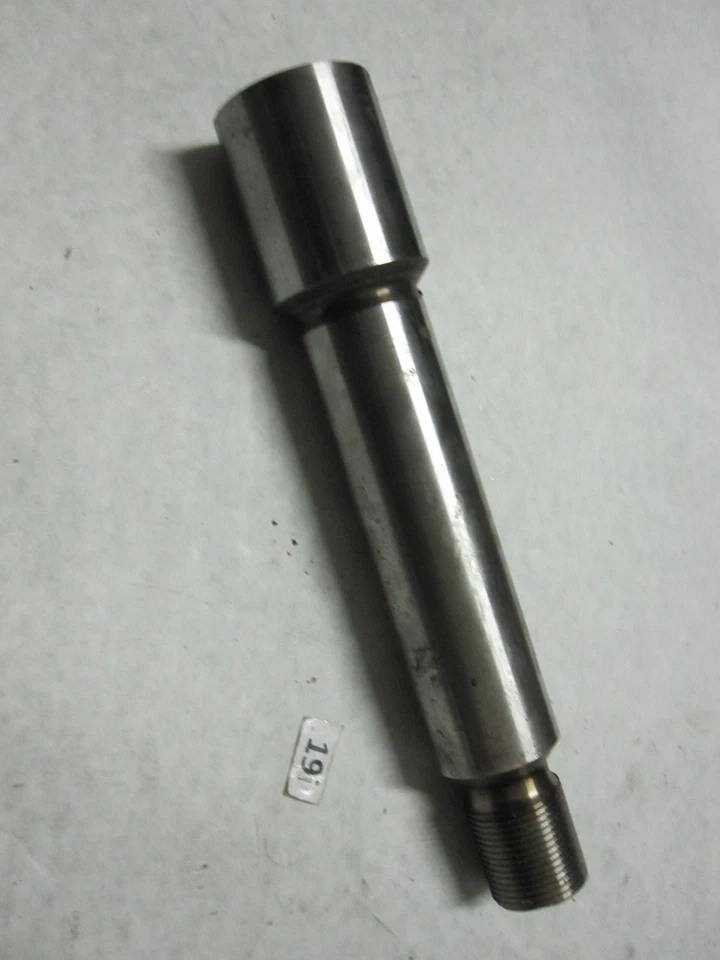 ONE KING PIN ONLY GM 1998-1999 Chevrolet P30 nudillo de dirección delantera 12540328 Foto 1 de 4