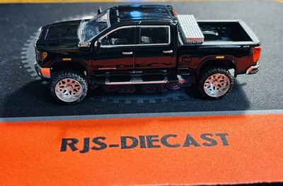 Greenlight 2022 GMC Sierra 3500HD Black 1/64  Custom - Image 1 of 3