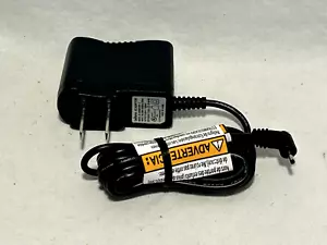 NUEVO CARGADOR ADAPTADOR DE CORRIENTE AC MOTOROLA BEBÉ MONITOR CÁMARAS BLJ5W059100P-U 5.9V - Imagen 1 de 2