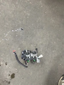KAWASAKI EX 300 NINJA 2015 MODEL FUEL INJECTOR BODIES MOTORCYCLE RESTORER - Picture 1 of 8
