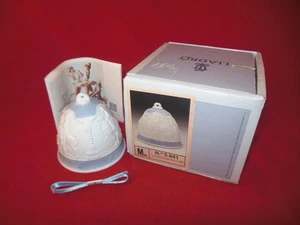 1D CC LLADRO Campanita Navidad Nativity Bell Ornament With Box & Ribbon 1990 - Picture 1 of 3
