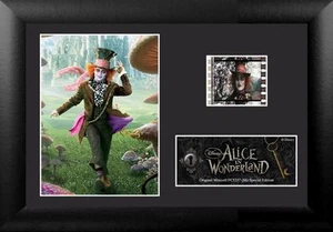 CELDA DE PELÍCULA ALICE IN WONDERLAND Johnny Depp Madhatter y FOTO DE PELÍCULA 5"" x 7"" Nuevo - Imagen 1 de 1