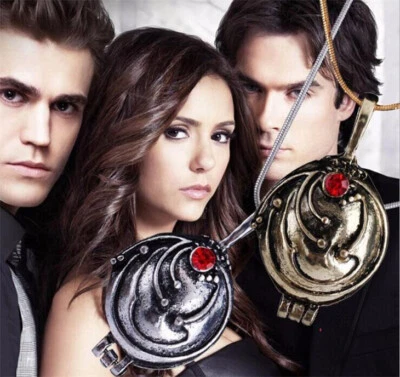 “The Vampire Diaries” Elena Gilbert Antique Silver/Gold Locket/Pendant & Necklac - Image 1 of 4