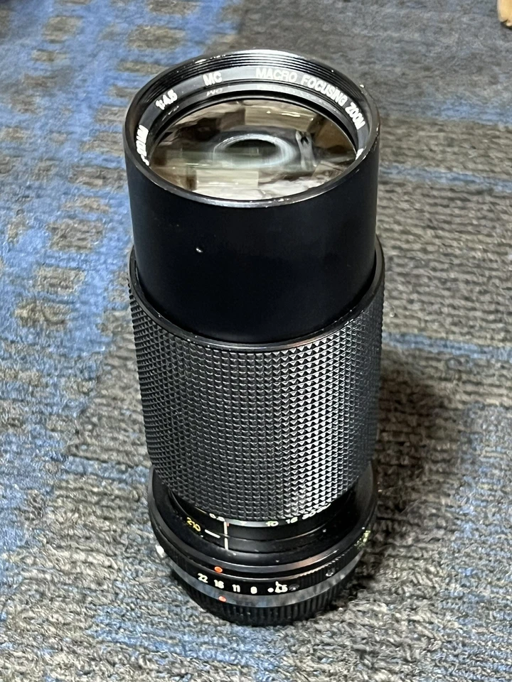 Vivitar 70-210mm F/4.5 MC Macro Manual Focus Lens For Olympus OM Mount - Image 1 of 4