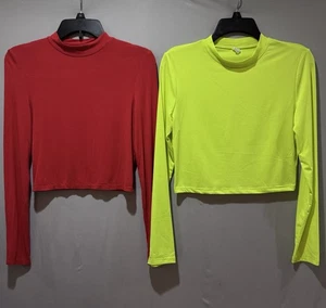 (2) Top corto ajustado de manga larga con cuello falso básico verde neón y rojo Verdusa para mujer - Imagen 1 de 24