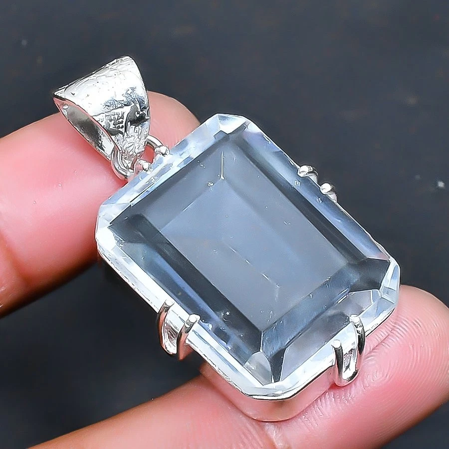 Colgante de joyería hecha a mano de piedras preciosas de topacio blanco 1,51" Foto 1 de 1