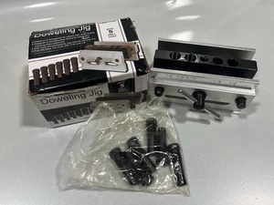 Selbstzentrierende Dübelvorrichtung 41345 Präzise Bohren Führung Dübel Klemme Werkzeug - Bild 1 von 7