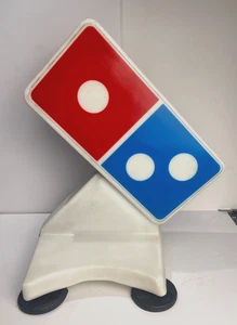 DOMINOS PIZZA MAGNETISCHER AUTOAUFSATZ SCHILD OHNE KORDEL - UNGETESTET WIE BESEHEN - Bild 1 von 5
