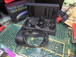 Meta Quest 3S Xbox Edition VR Headset-Usato 2-Tutto Incluso ma Game Pass-Reset - Foto 1 di 24