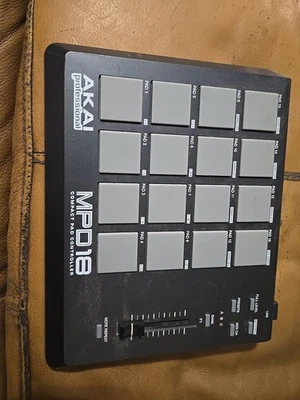AKAI Professional MPD18 Compact USB MIDI Pad Controller - No Cords Untested - Image 1 of 2
