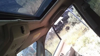 Passenger Right Sun Visor With Illumination Fits 00-04 MONTERO SPORT 30194938 - Image 1 of 4