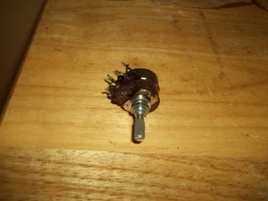Interruptor de dimensión receptor Marantz 4230 - Imagen 1 de 2