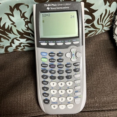 Calculadora gráfica Texas Instruments TI-84 Plus edição prata testada - Imagem 1 de 4