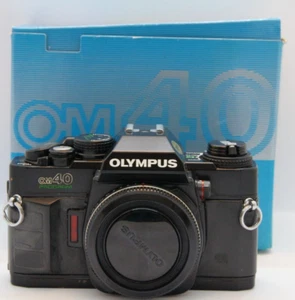 Analog Reflex SLR 35mm Film Camera OLYMPUS OM40 Program + BOX/CAP/BATTERIES - Picture 1 of 14