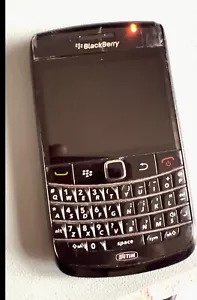 BlackBerry Bold 9780 colore nero usato con qualche graffio e bolla su schermo - Foto 1 di 5
