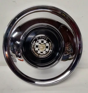 JAGUAR CHROME HUB CAP XJ6 XJ12 SER2 & V12 SERIES 3 E-TYPE New OS with Medallion - Picture 1 of 4